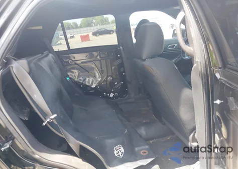 2014 Ford Police Interceptor из США, поврежденный, VIN 1FM5K8AR9EGC60953